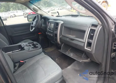 2017 Ram 1500 Express 4X4 5'7 Box из США, поврежденный, VIN 1C6RR7KT8HS799515